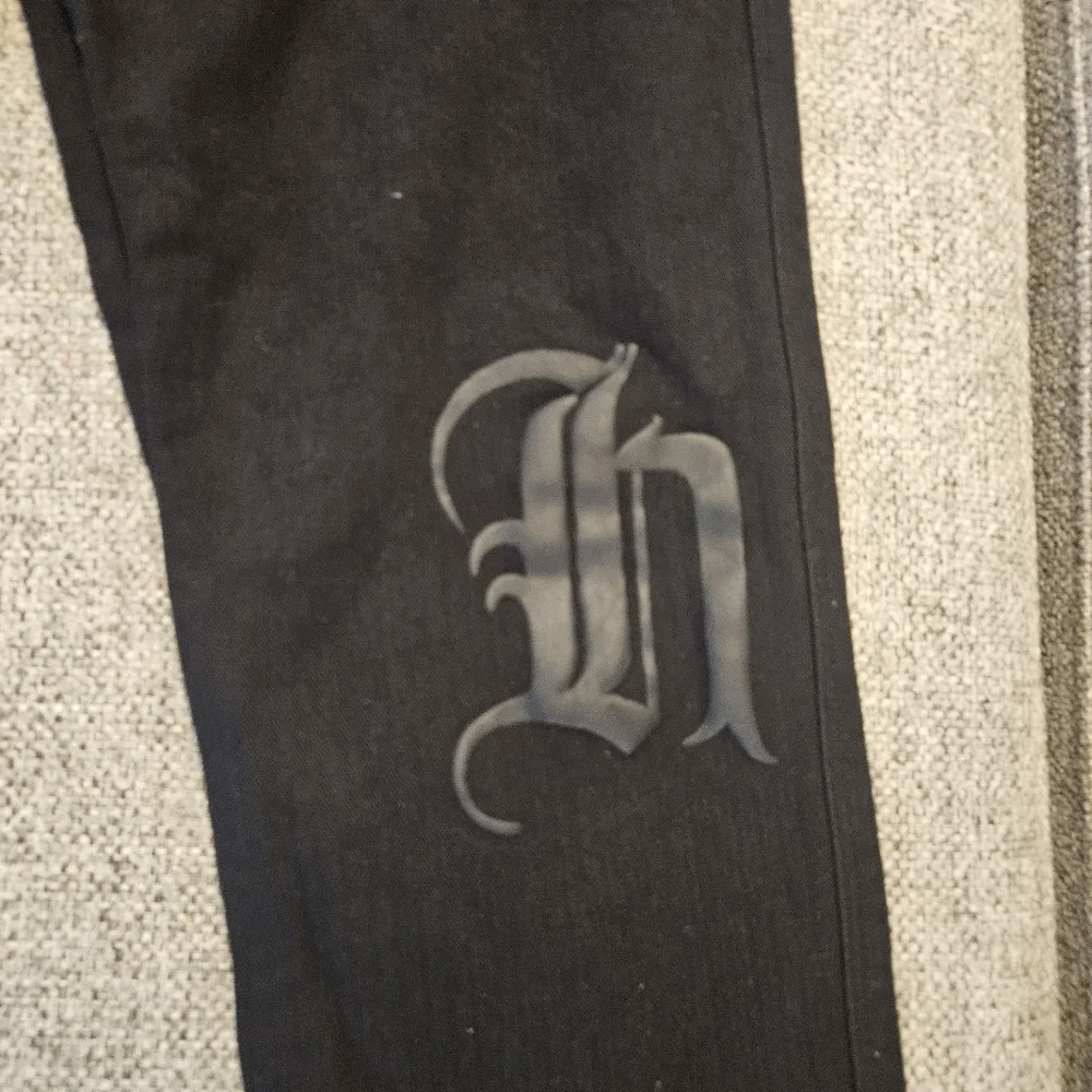 Honor the Gift Kids Pants 12 Black Unisex Relaxed Fit Streetwear EUC - Picture 5 of 10